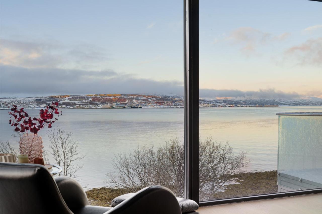 Oceanfront Penthouse Duplex Wamazing View! Apartment Tromso Bagian luar foto